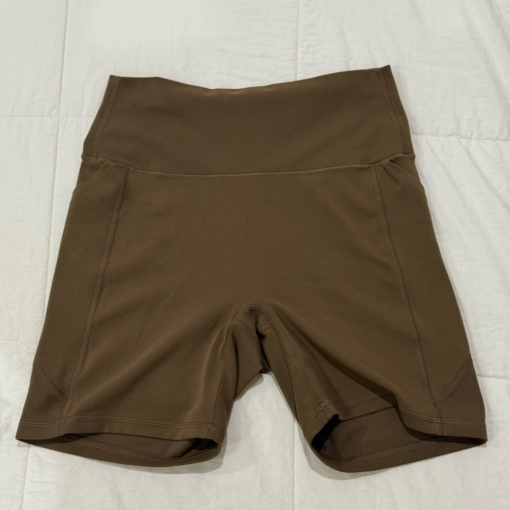 Uniqlo Brown Biker Short